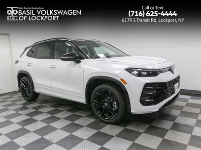 New 2025 Volkswagen Tiguan SE R-Line