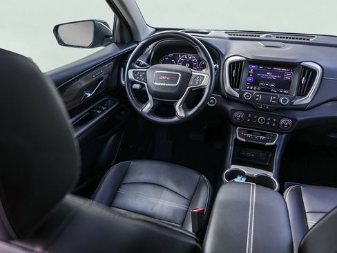 Used 2022 GMC Terrain Denali w/ Denali Premium Package AWD/4WD image 30
