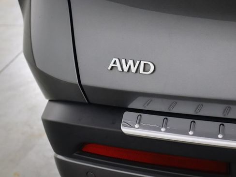 Used 2023 INFINITI QX60 Luxe w/ Cargo Package AWD/4WD image 42