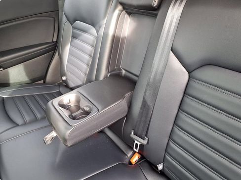 Used 2023 Ford Edge SEL w/ Convenience Package image 33