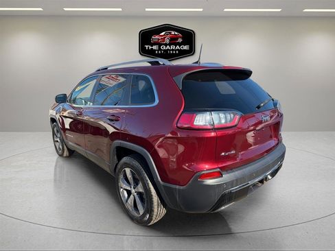 Used 2019 Jeep Cherokee Limited AWD/4WD image 3