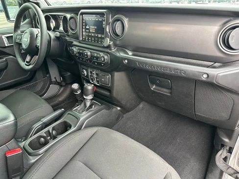 Used 2023 Jeep Wrangler Unlimited Sport AWD/4WD image 9
