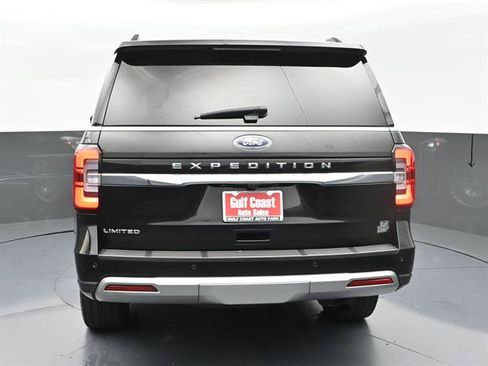 Certified 2024 Ford Expedition Limited RWD image 28