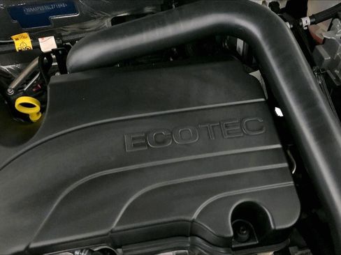 Used 2025 Chevrolet Equinox LT image 30