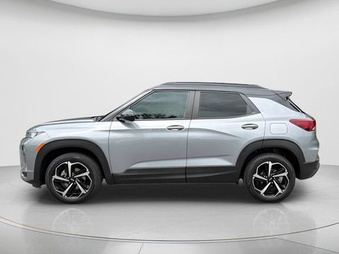 Used 2023 Chevrolet TrailBlazer RS AWD/4WD image 8