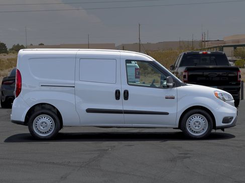 Used 2022 RAM ProMaster City Tradesman FWD image 6