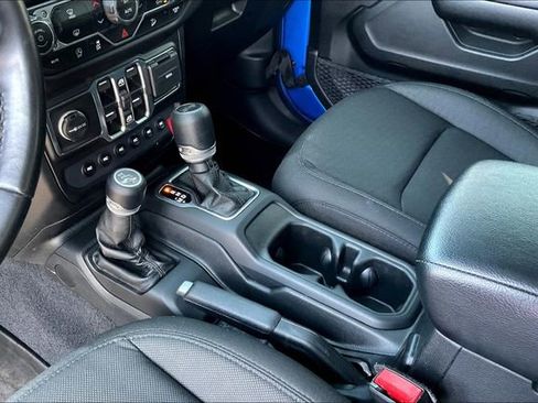 Used 2021 Jeep Wrangler Unlimited Sport S image 19