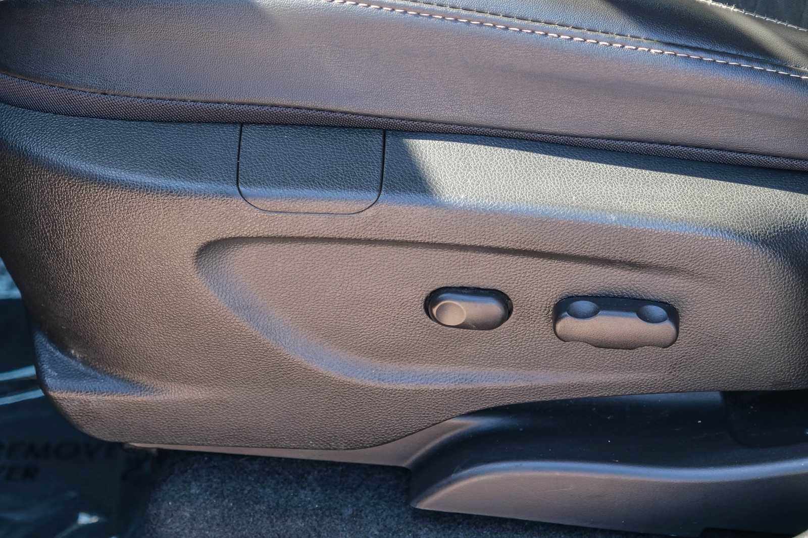 Used 2016 Buick Encore AWD image 24