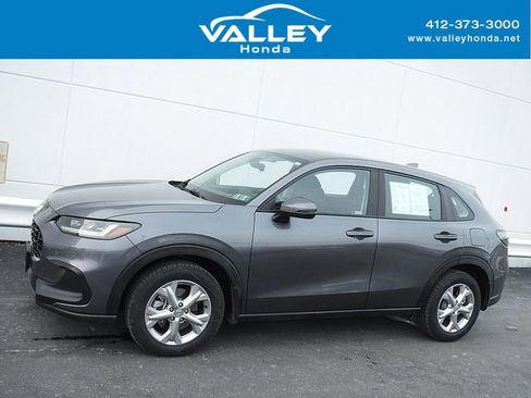 Used 2023 Honda HR-V LX image 2