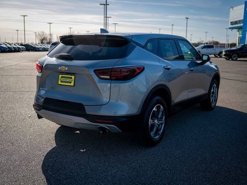 Used 2023 Chevrolet Blazer LT image 6