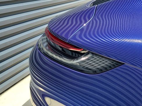 Certified 2024 Porsche 911 Carrera 4S AWD/4WD image 16