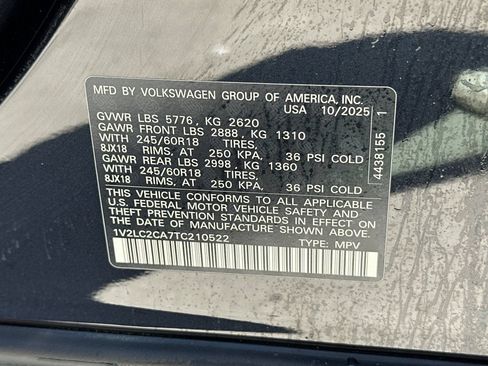 Certified 2026 Volkswagen Atlas Cross Sport SE AWD/4WD image 28