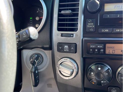 Used 2007 Toyota 4Runner Sport image 12