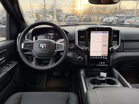 New 2026 RAM 1500 Big Horn AWD/4WD image 17