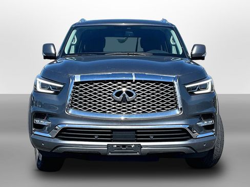 Used 2019 INFINITI QX80 Luxe w/ 22" Wheel Package AWD/4WD image 3