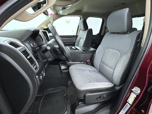 Used 2019 RAM 1500 Big Horn AWD/4WD image 10