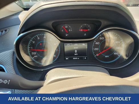 Used 2017 Chevrolet Cruze LT FWD image 11