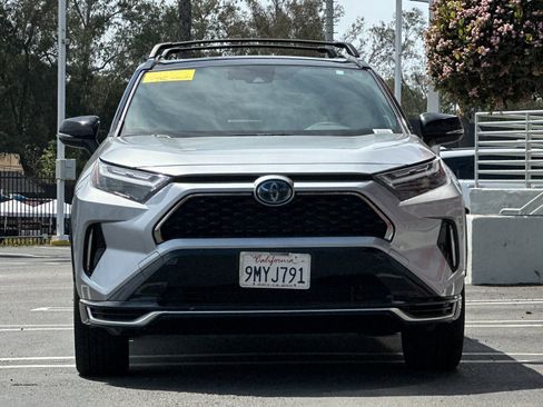 Used 2024 Toyota RAV4 XSE w/ Weather Package image 7