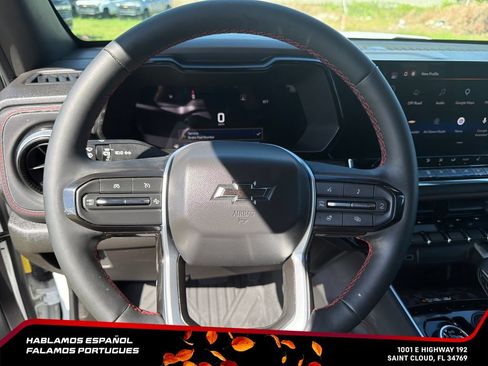 Used 2023 Chevrolet Colorado Z71 w/ Z71 Convenience Package 2 AWD/4WD image 15