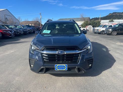 Used 2023 Subaru Ascent Limited image 9