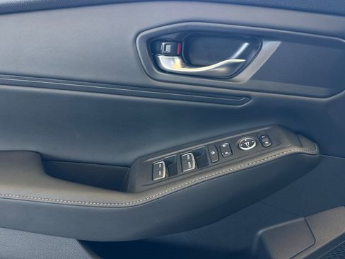 Used 2023 Honda Accord Sport image 11