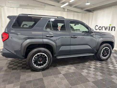 Used 2026 Toyota 4Runner TRD Off-Road Premium AWD/4WD image 10