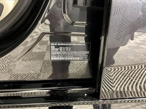 New 2026 BMW 550e xDrive image 11