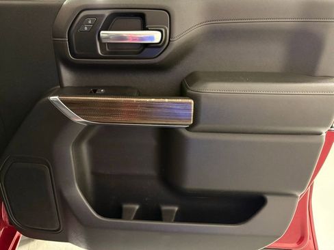 Used 2020 Chevrolet Silverado 2500 LT w/ Texas Edition image 44