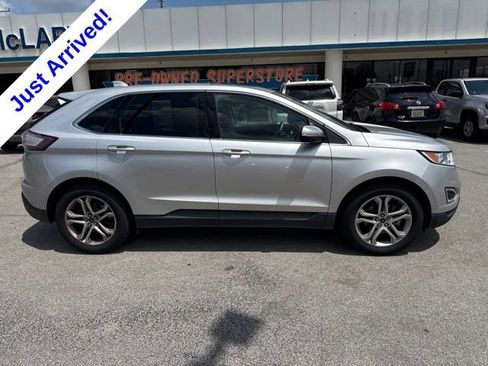 Used 2015 Ford Edge Titanium w/ Technology Package FWD image 2