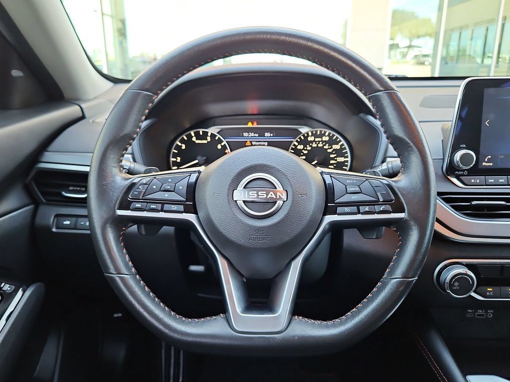 Used 2024 Nissan Altima 2.5 SR FWD image 21