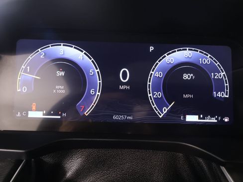 Used 2024 Jeep Grand Cherokee L Altitude image 4