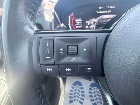 Certified 2022 Nissan Rogue Platinum w/ Head-Up Display Package image 10