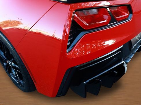 Used 2016 Chevrolet Corvette Stingray Coupe RWD image 7
