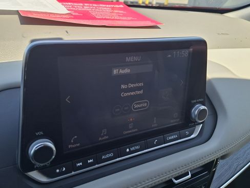 Used 2021 Nissan Rogue SL FWD image 14