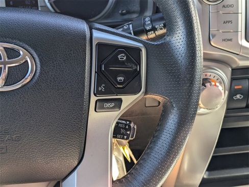 Used 2018 Toyota 4Runner SR5 image 17