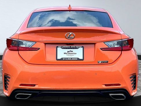 Used 2016 Lexus RC 200t RWD image 4