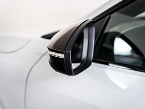 New 2025 Audi SQ5 Premium Plus image 23