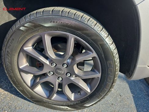 Used 2021 Jeep Grand Cherokee High Altitude image 3