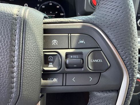 Used 2026 Toyota Tacoma TRD Off-Road AWD/4WD image 16