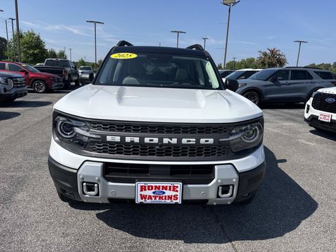 Certified 2025 Ford Bronco Sport Badlands w/ Badlands Tech Package AWD/4WD image 10