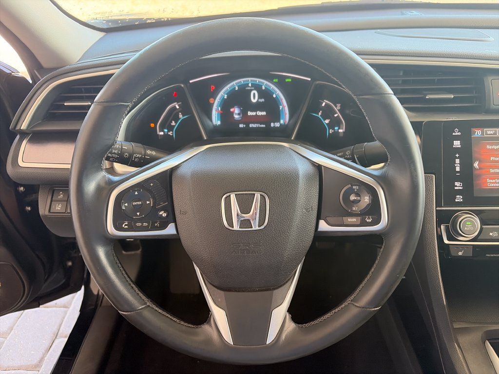 Used 2016 Honda Civic Touring image 15