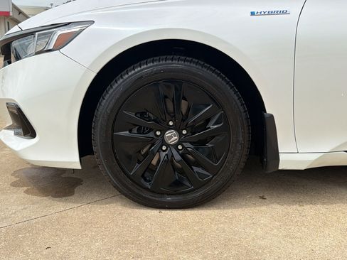 Used 2022 Honda Accord EX-L image 11