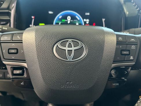 Used 2026 Toyota Camry SE w/ Multimedia Upgrade Package FWD image 24