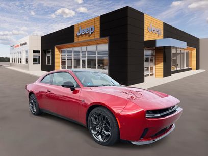 Used 2025 Dodge Charger R/T w/ Sun & Sound Package