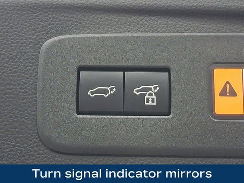 Used 2025 Lexus GX 550 image 32