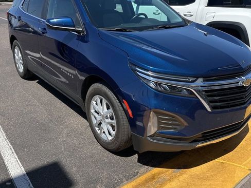 Used 2022 Chevrolet Equinox LT FWD image 3