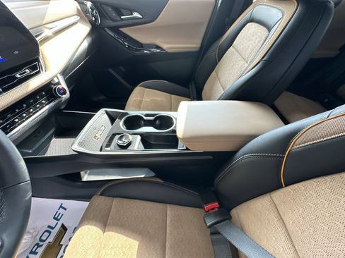 Used 2026 Chevrolet Equinox ACTIV w/ Convenience Package III FWD image 34
