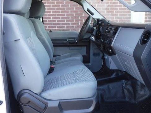 Used 2016 Ford F250 XL w/ Power Equipment Group AWD/4WD image 6