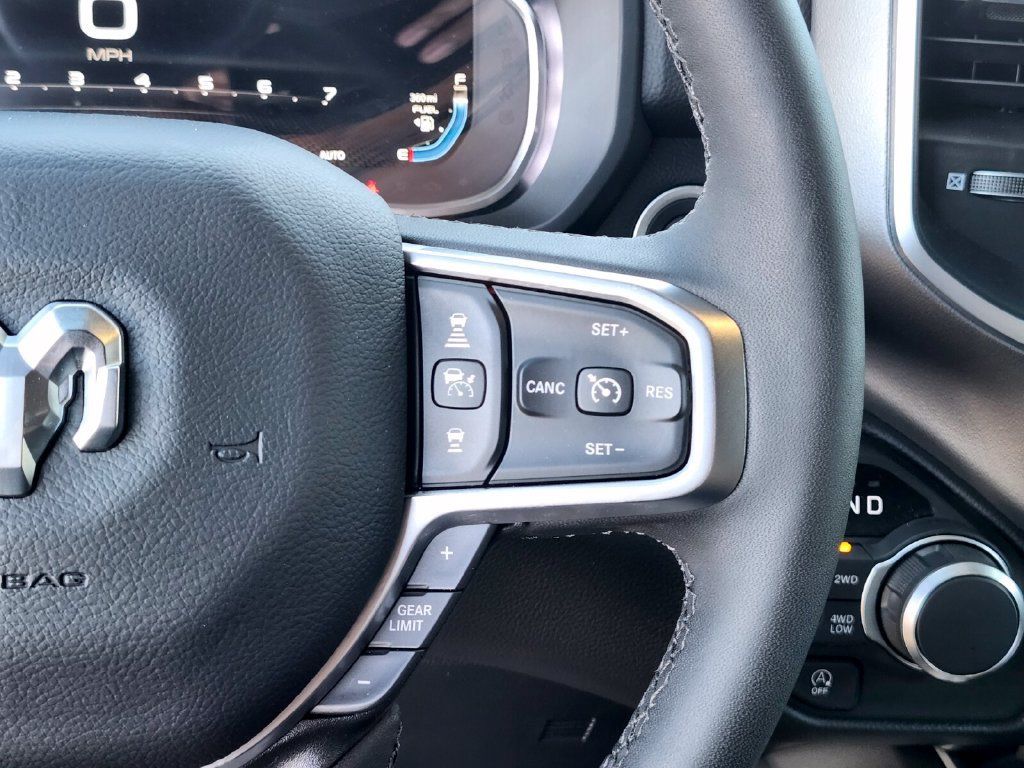 Used 2026 RAM 1500 Big Horn AWD/4WD image 31