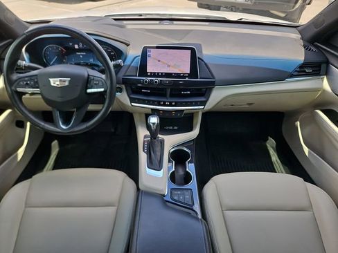 Used 2023 Cadillac CT4 Luxury w/ Sun And Sound Package RWD image 11